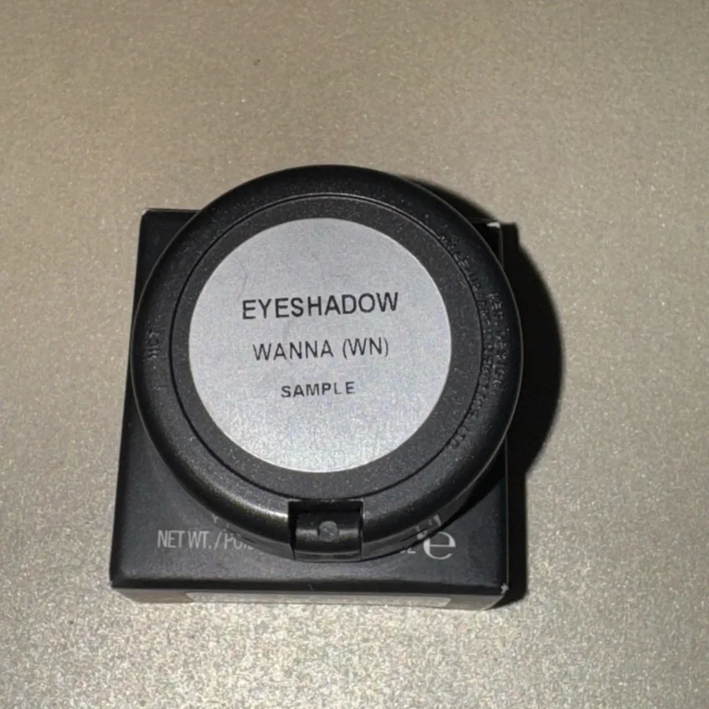 MAC Wanna Eye Shadow